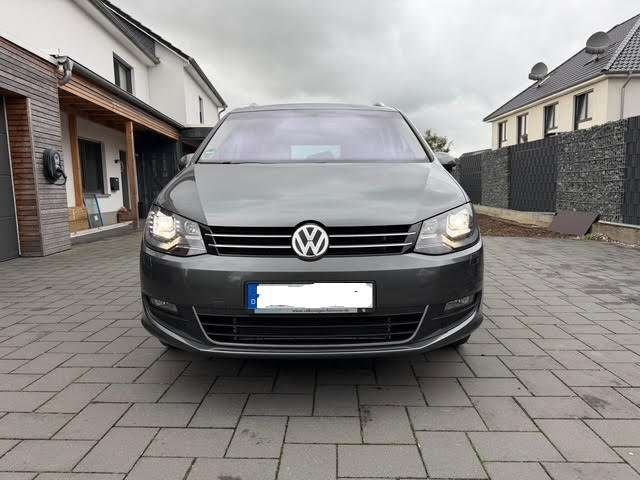 VW Sharan 142.000 km 22.500 € Burgdorf 31303