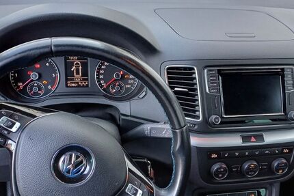 VW Sharan 153.561 km 18.500 € Stahlhofen 56412