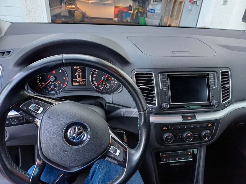 VW Sharan 153.561 km 18.500 € Stahlhofen 56412