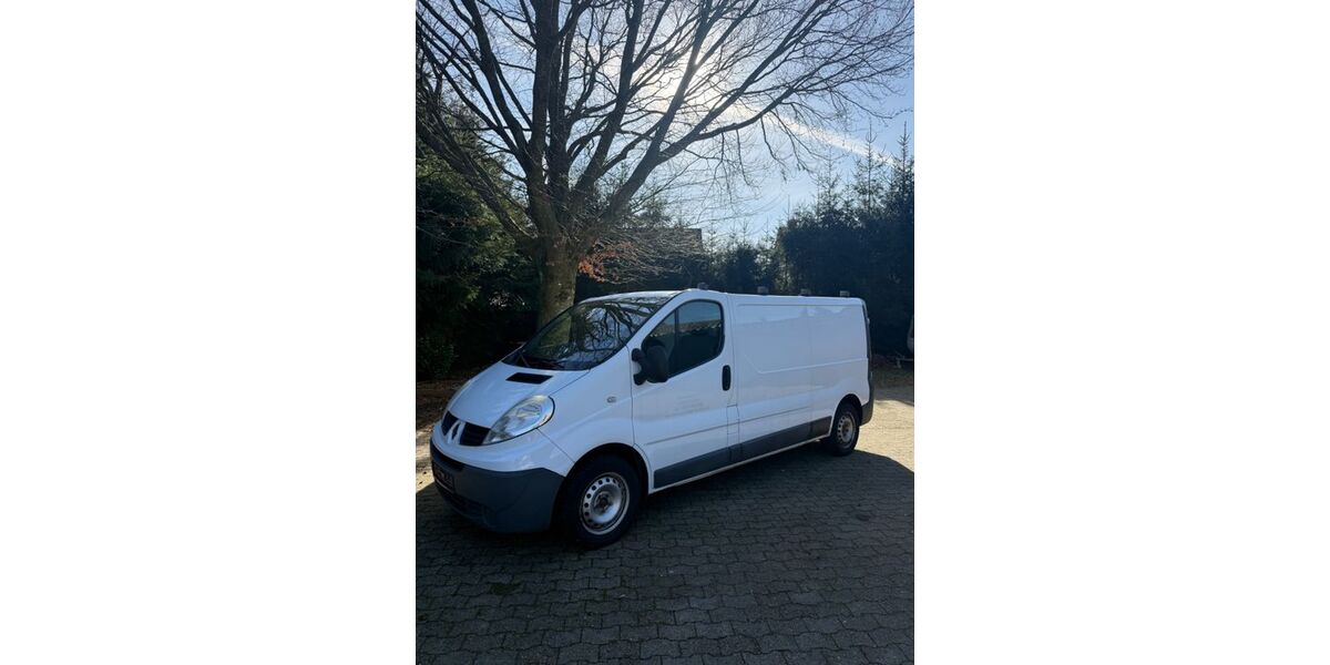 Renault Trafic 205.000 km 5.980 &euro; Kropp 24848