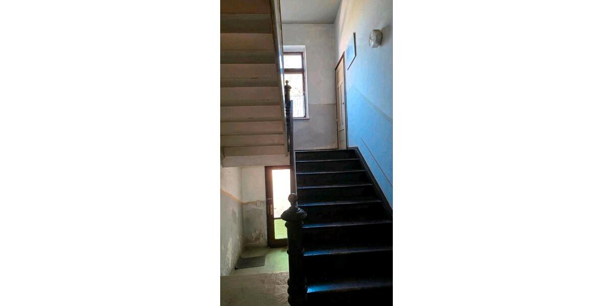 Reihenhaus Wurzen - 12 Zimmer, 163 m&sup2;, 87.500&euro; | Angebot:26223455