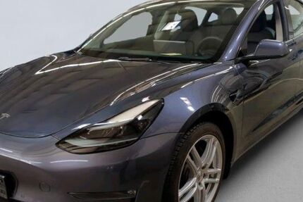 Tesla Model 3 61.455 km 29.450 &euro; Bad Kissingen 97688