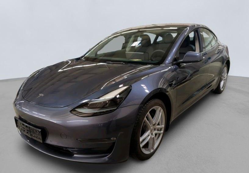 Tesla Model 3 61.455 km 29.450 &euro; Bad Kissingen 97688