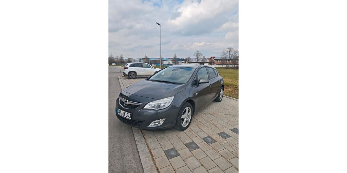Opel Astra 178.000 km 2.900 &euro; Marktoberdorf 87616