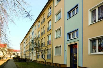 Wohnung Hoyerswerda - 3 Zimmer, 73 m&sup2;, 435&euro; | Angebot:26296751