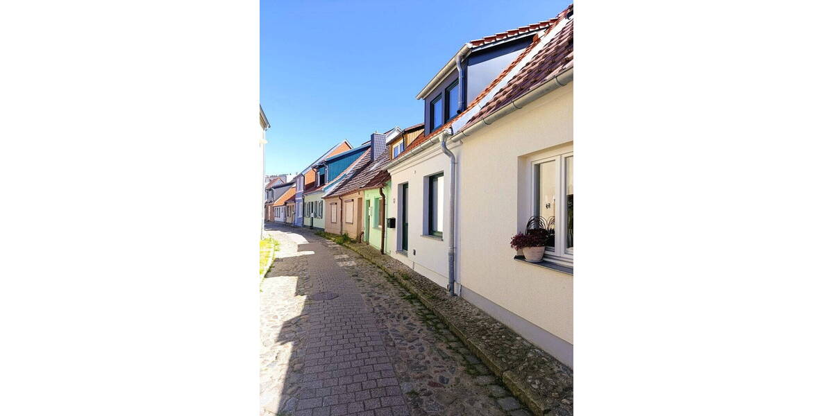 Reihenmittelhaus Barth Stadtkern - 3 Zimmer, 80 m&sup2;, 280.000&euro; | Angebot:26807687