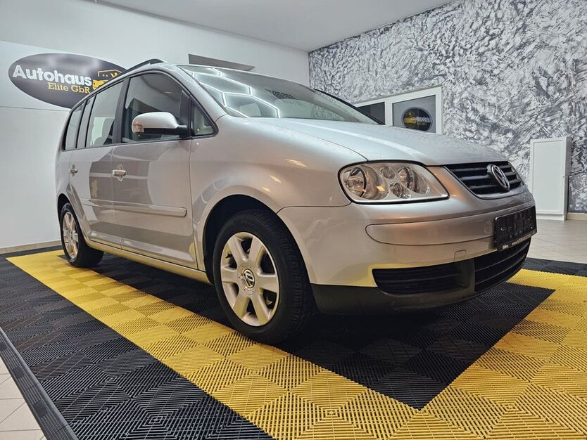 VW Touran 149.800 km 5.950 € Anröchte 59609