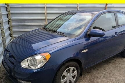 Hyundai Accent 113.421 km 1.900 &euro; Lübeck 23556