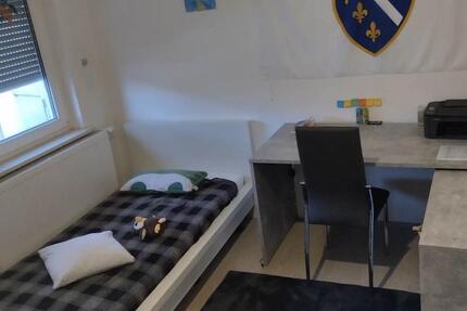 Wohnung Geislingen an der Steige - 2 Zimmer, 80 m&sup2;, 900&euro; | Angebot:26380279