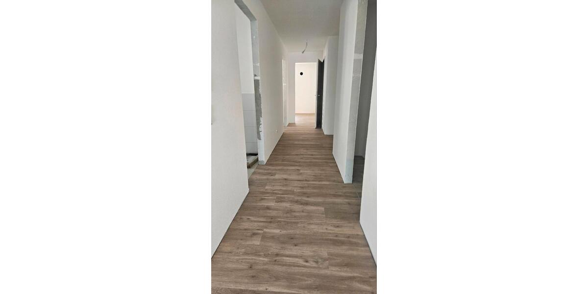 Etagenwohnung Hechingen - 3.5 Zimmer, 83 m&sup2;, 1.100&euro; | Angebot:26478703