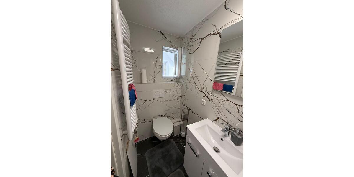 Dachgeschoßwohnung Pirmasens - 2 Zimmer, 53 m&sup2;, 80.000&euro; | Angebot:26990512
