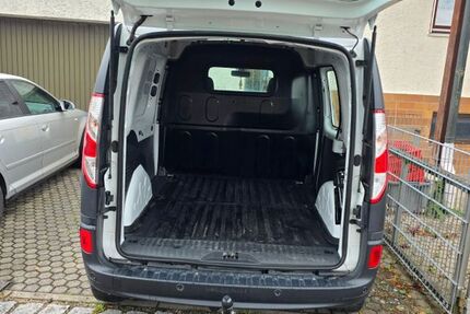 Nissan NV250 22.519 km 16.000 € Ihrlerstein 93346