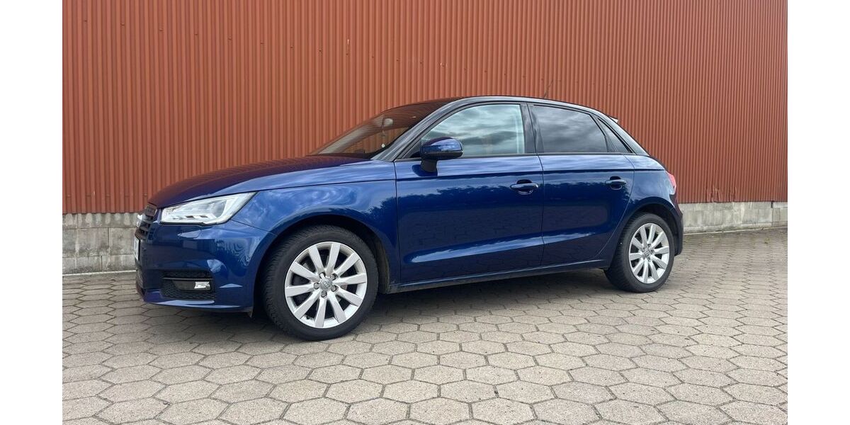 Audi A1 135.000 km 7.999 &euro; Hollern 21723