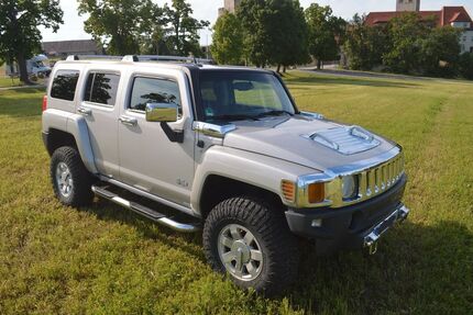 Hummer H3 67.900 km 15.900 &euro; Querfurt 06268