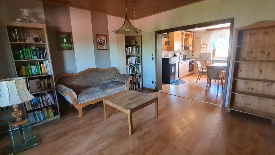 Einfamilienhaus Bebra - 11 Zimmer, 254 m&sup2;, 342.900&euro; | Angebot:26765126