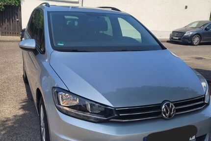 VW Touran 140.000 km 16.900 € Bad Honnef 53604