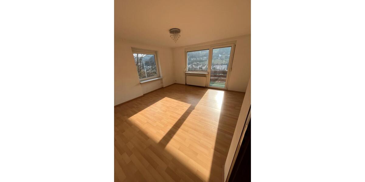 Erdgeschoßwohnung Schramberg - 4 Zimmer, 75 m&sup2;, 650&euro; | Angebot:25405936