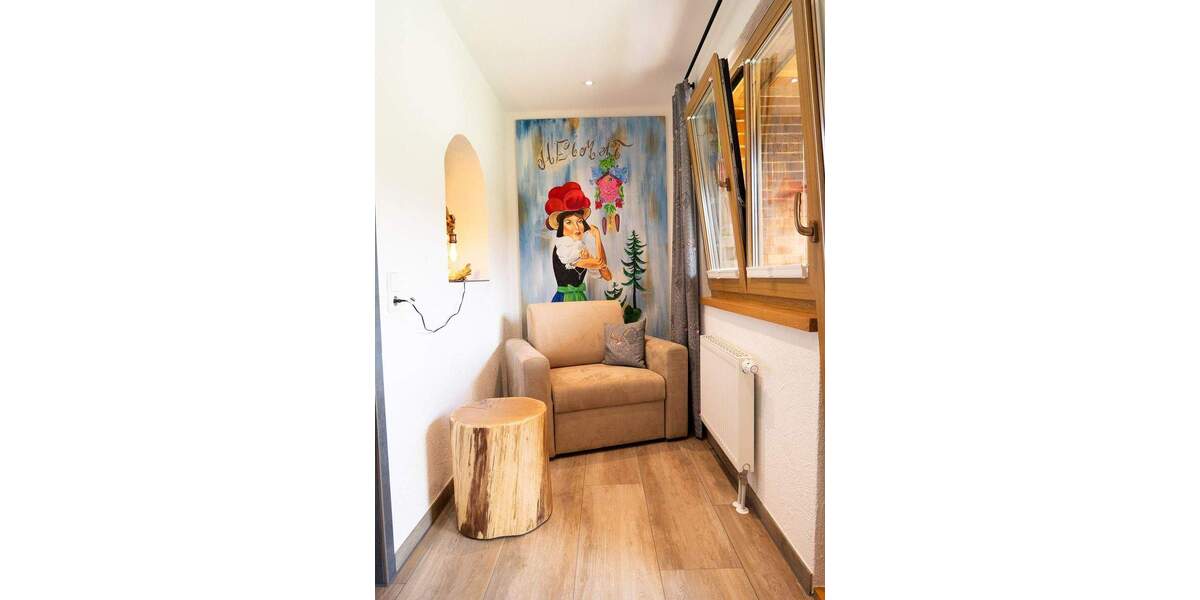 Gewerbeobjekt Lenzkirch - 1 Zimmer, 870.000&euro; | Angebot:25745151