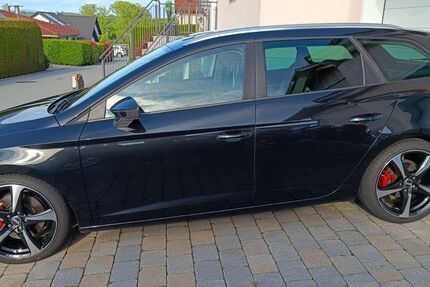Seat Leon 176.000 km 9.800 &euro; Passau 94036