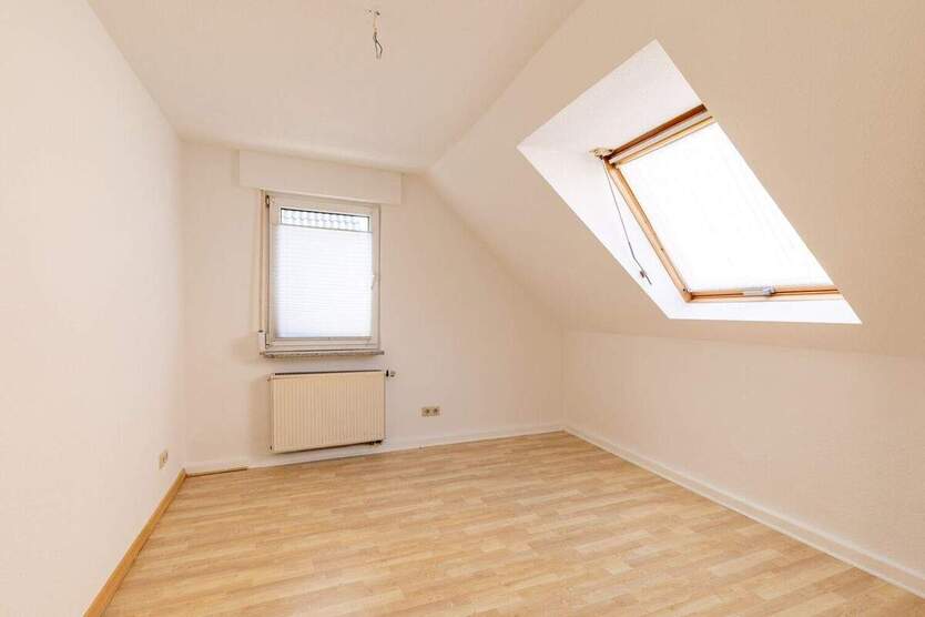 Gemütlich, hell und großzügig! Tolle Eigentumswohnung in Hoisten! 5 zimmer