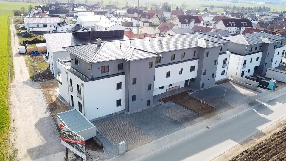 Etagenwohnung Cham - 4 Zimmer, 133 m&sup2;, 1.230&euro; | Angebot:26603948