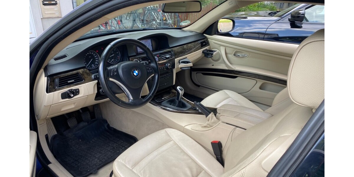 BMW E 320 158.000 km 9.850 &euro; Wolfsburg 38440