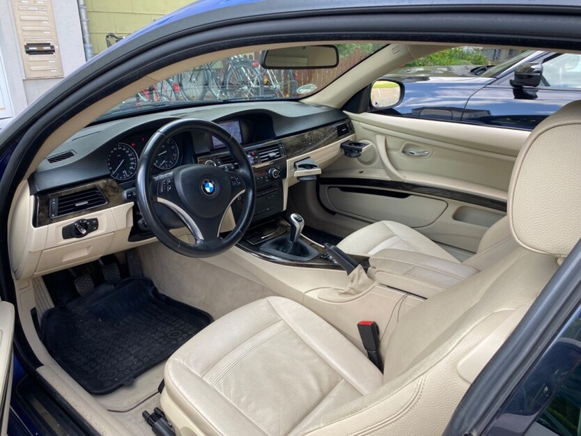 BMW E 320 158.000 km 9.850 € Wolfsburg 38440