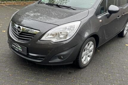 Opel Meriva 34.000 km 5.499 € Paderborn 33100