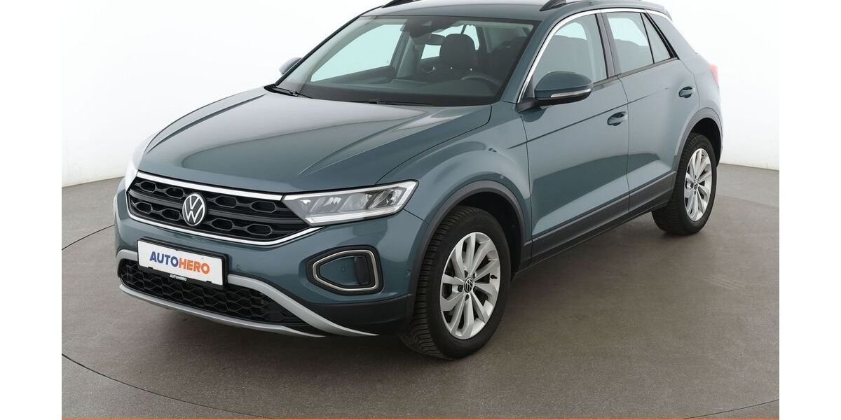 VW T-Roc 92.213 km 18.300 &euro; Leipzig 04328