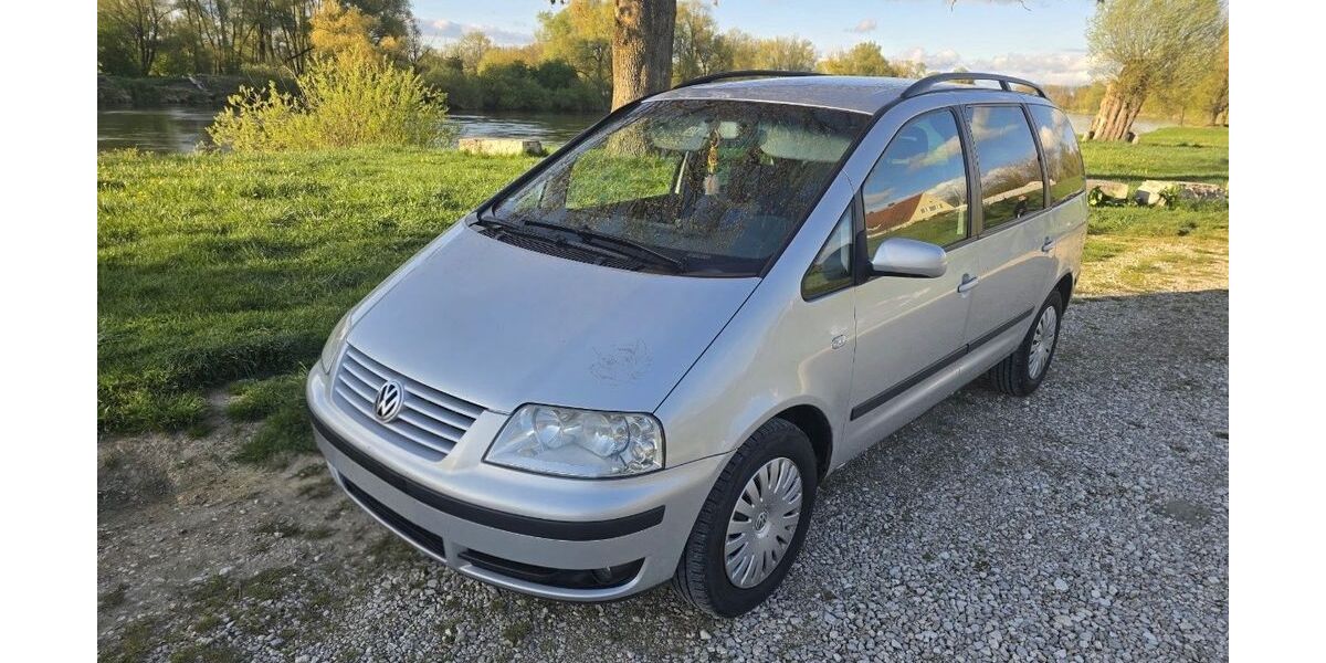 VW Sharan 255.716 km 1.590 &euro; Neustadt 93333