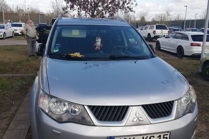 Mitsubishi Outlander 146.000 km 5.990 &euro; Leipzig 04347