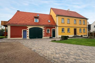 DENKMALGESCHÜTZTE OASE MIT 4 WOHNEINHEITEN - Haus Burgebrach | Angebot:26437187