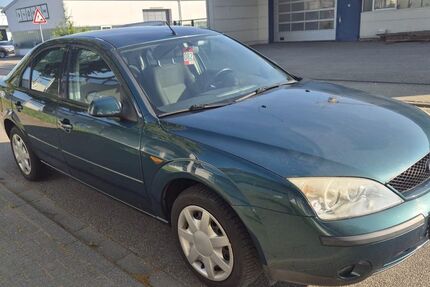 Ford Mondeo 125.000 km 2.200 € Kippenheim 77971