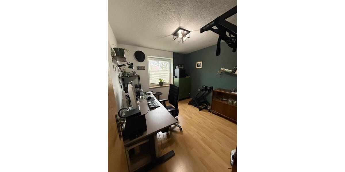 Haus zur Miete mit Garten, Carport, Terrasse, Nebengebäude 5 zimmer