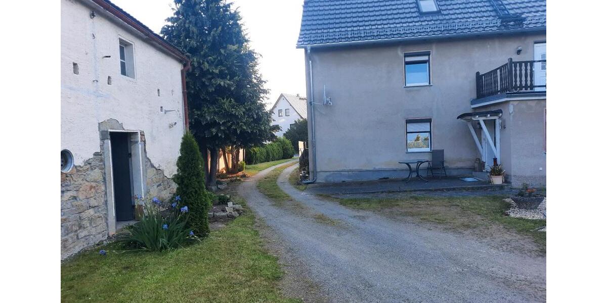 Doppelhaushälfte Haselbachtal - 12 Zimmer, 160 m&sup2;, 1.050&euro; | Angebot:22972489