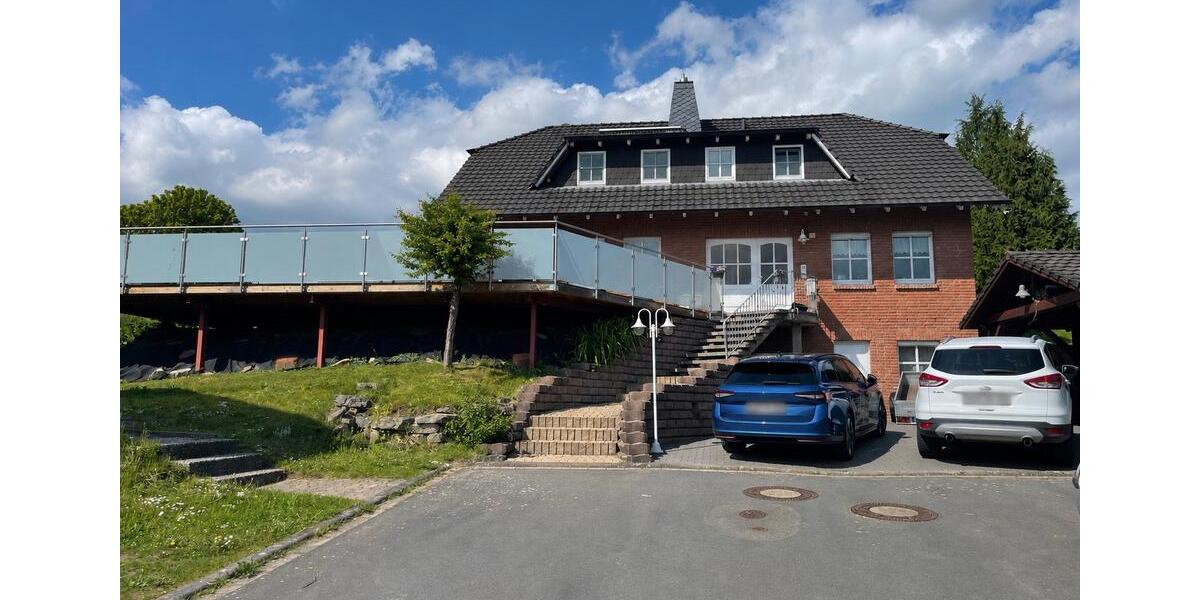 Einfamilienhaus Uslar - 6 Zimmer, 216 m&sup2;, 370.000&euro; | Angebot:26736941