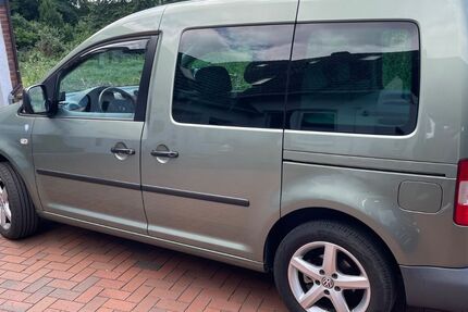 VW Caddy 278.000 km 3.200 &euro; Lemförde 49448