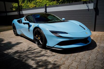 Ferrari SF90 4.300 km 593.810 € München 81737