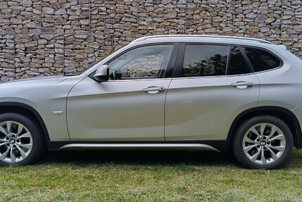 BMW X1 195.500 km 9.900 &euro; Grafenberg 72661