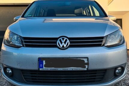VW Touran 230.000 km 6.400 &euro; Mintraching 93098