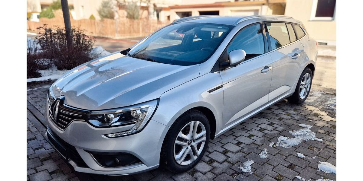 Renault Megane 75.290 km 12.800 &euro; Poing 85586