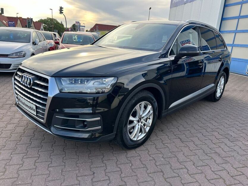 Q7