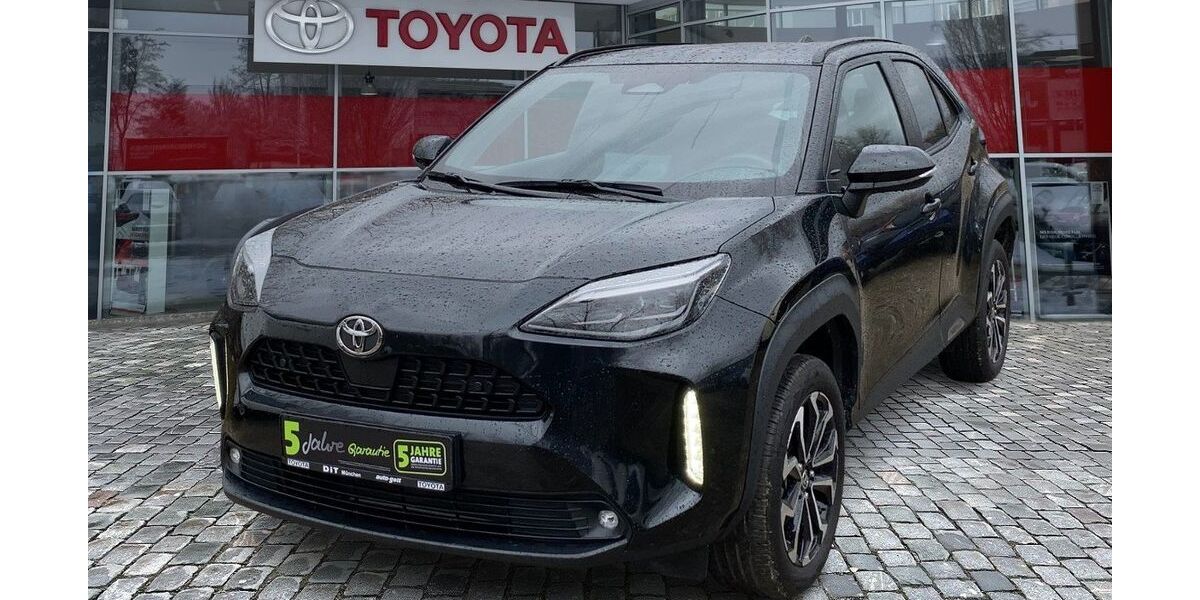 Toyota Yaris Cross 16.103 km 23.990 &euro; München 80687