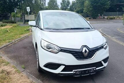 Renault Scenic 99.980 km 7.899 &euro; Kassel 34125