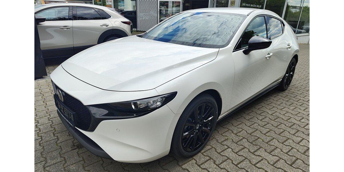 Mazda 3 2.335 km 27.490 &euro; Vaihingen 71665