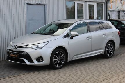 Toyota Avensis 102.480 km 16.980 € Berlin 13089