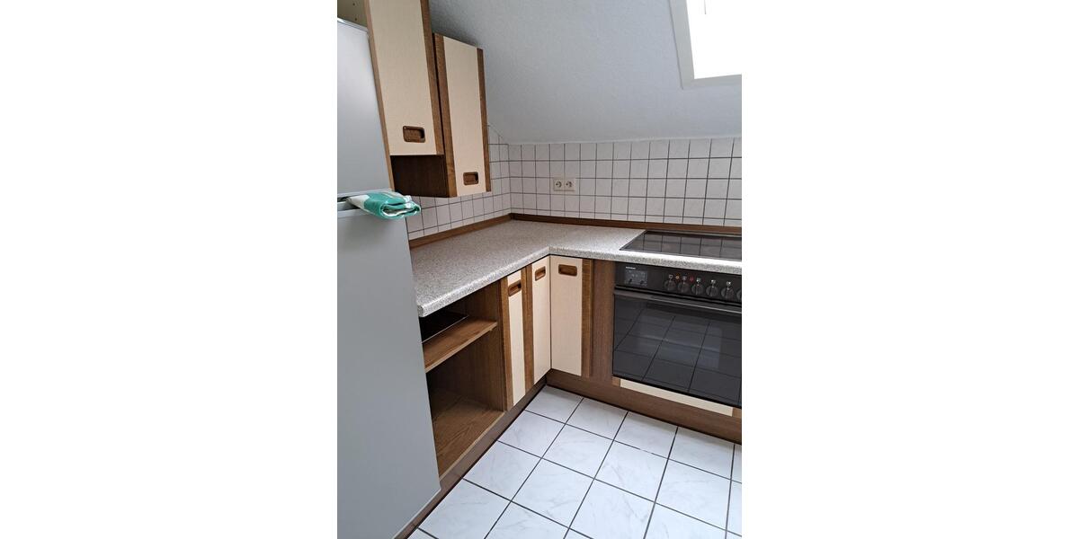 Dachgeschoßwohnung Altensteig - 3 Zimmer, 60 m&sup2;, 640&euro; | Angebot:26322282