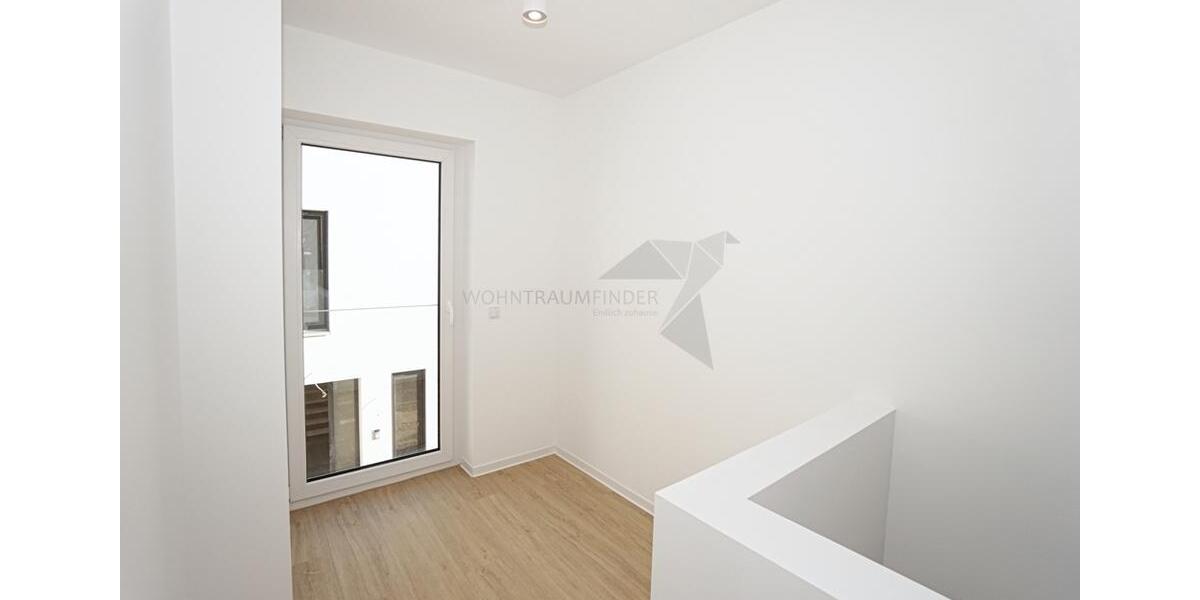 Doppelhaushälfte Chemnitz Rabenstein - 4.5 Zimmer, 134 m&sup2;, 1.950&euro; | Angebot:26007959