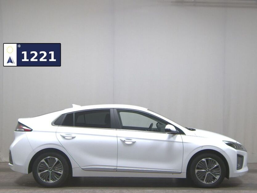 IONIQ