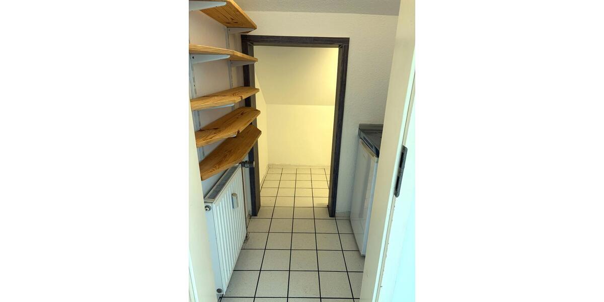 Dachgeschoßwohnung Siegen Dillnhütten - 1 Zimmer, 31 m&sup2;, 83.500&euro; | Angebot:27219066